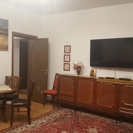 شقة Casa Soarelui Roşu المظهر الخارجي الصورة