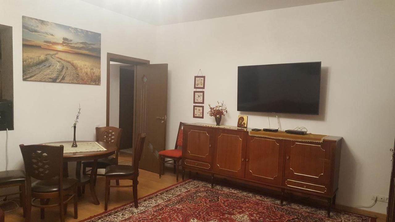 شقة Casa Soarelui Roşu المظهر الخارجي الصورة