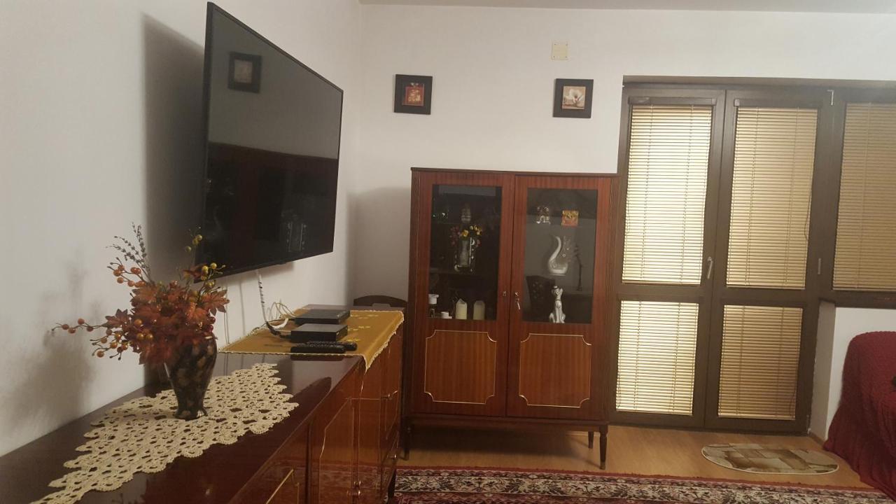 شقة Casa Soarelui Roşu المظهر الخارجي الصورة