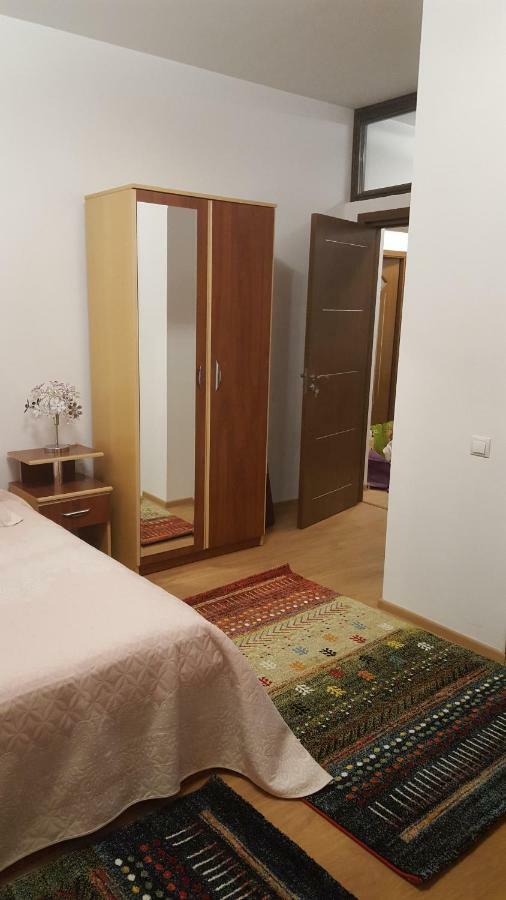 شقة Casa Soarelui Roşu المظهر الخارجي الصورة