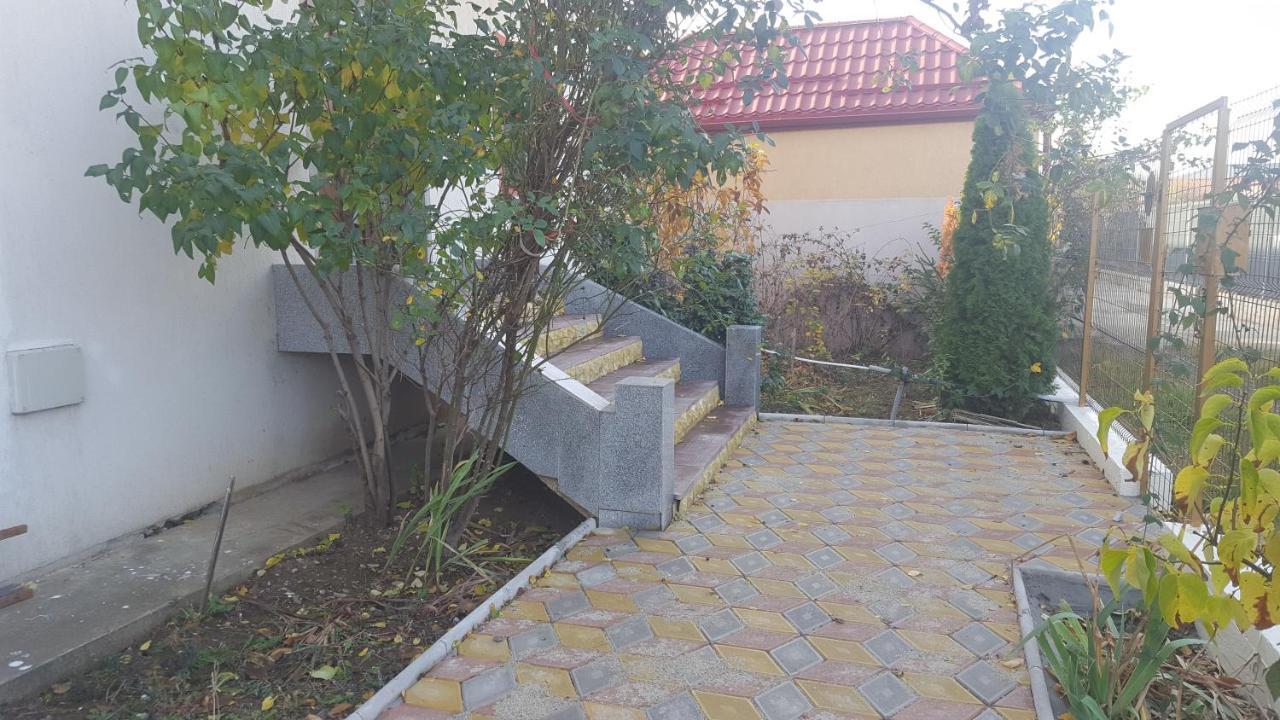 شقة Casa Soarelui Roşu المظهر الخارجي الصورة
